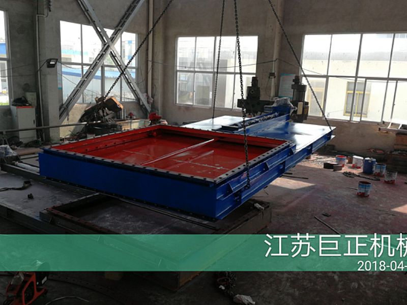 方形擋板門(mén)（寬3m）已成型，后期噴漆展示圖