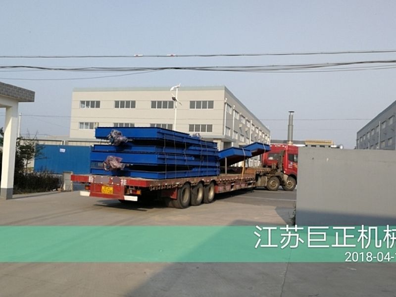 方形擋板門（寬11M）完工，發(fā)貨了